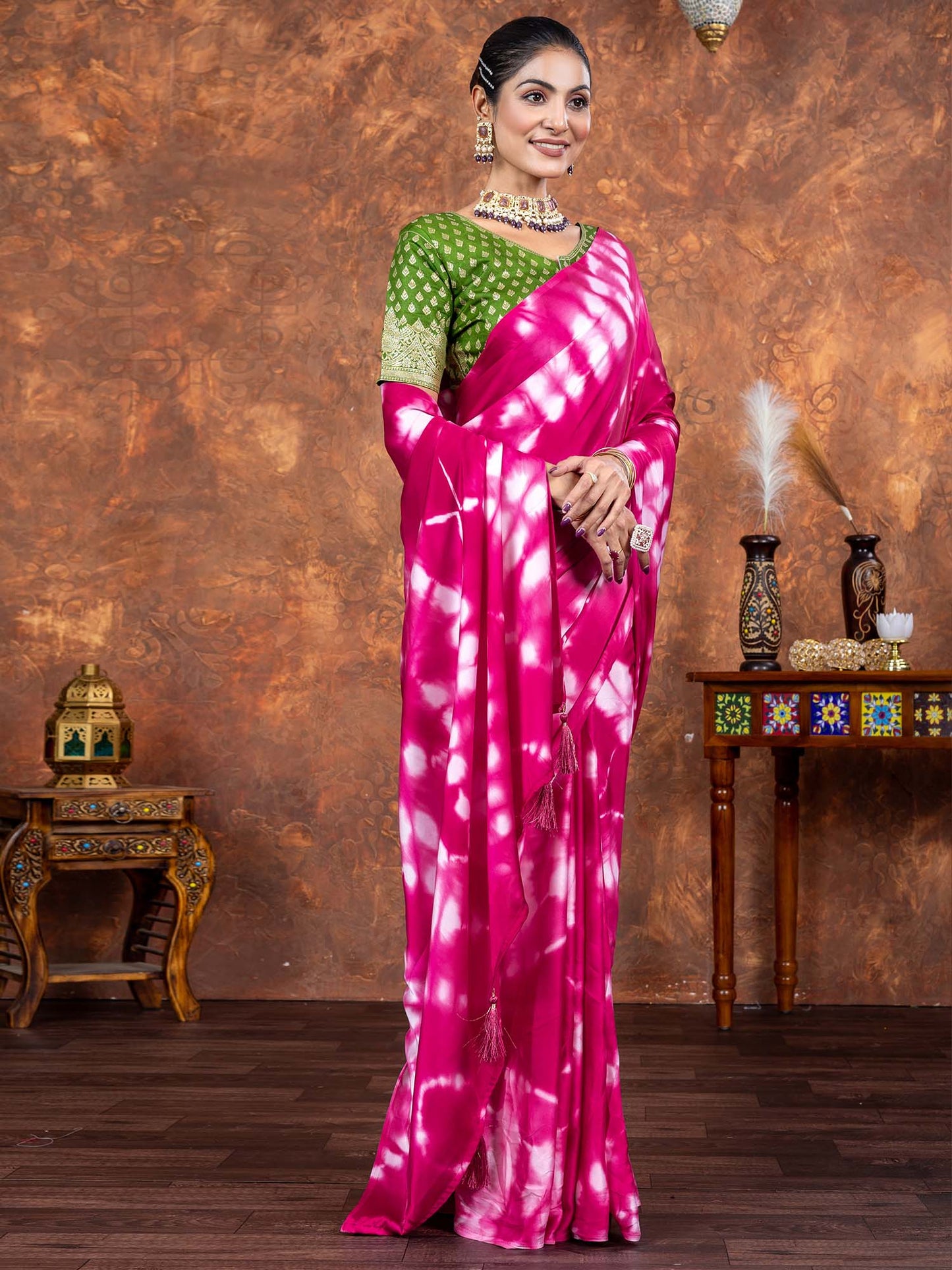 Women's Satin Silk Green Printed Designer Saree With Blouse Piece