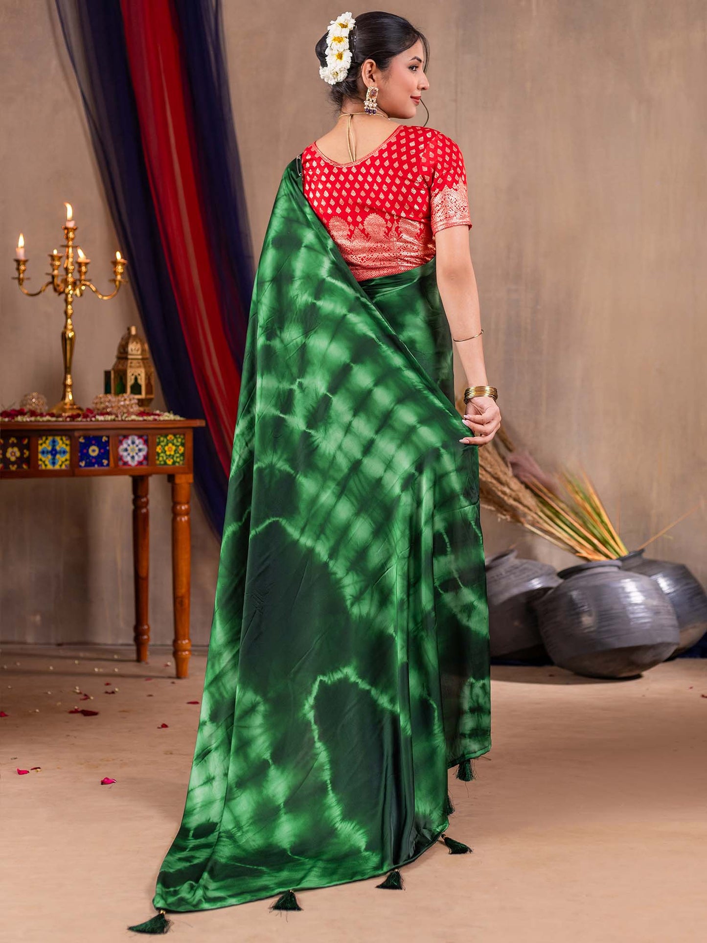 Women's Satin Silk Green Printed Designer Saree With Blouse Piece