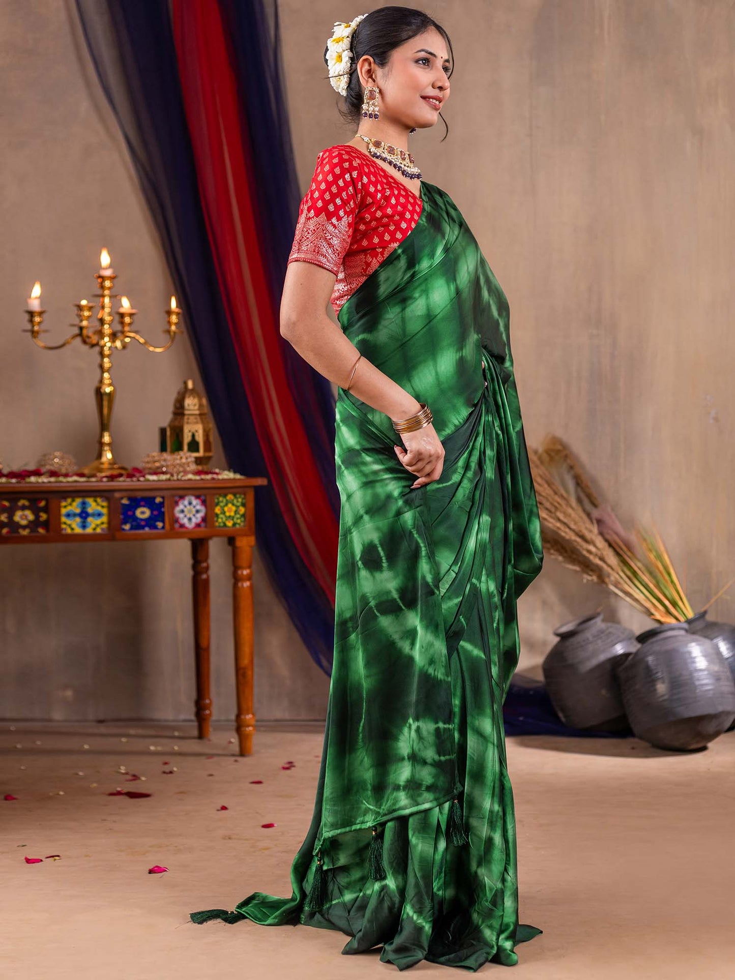 Women's Satin Silk Green Printed Designer Saree With Blouse Piece