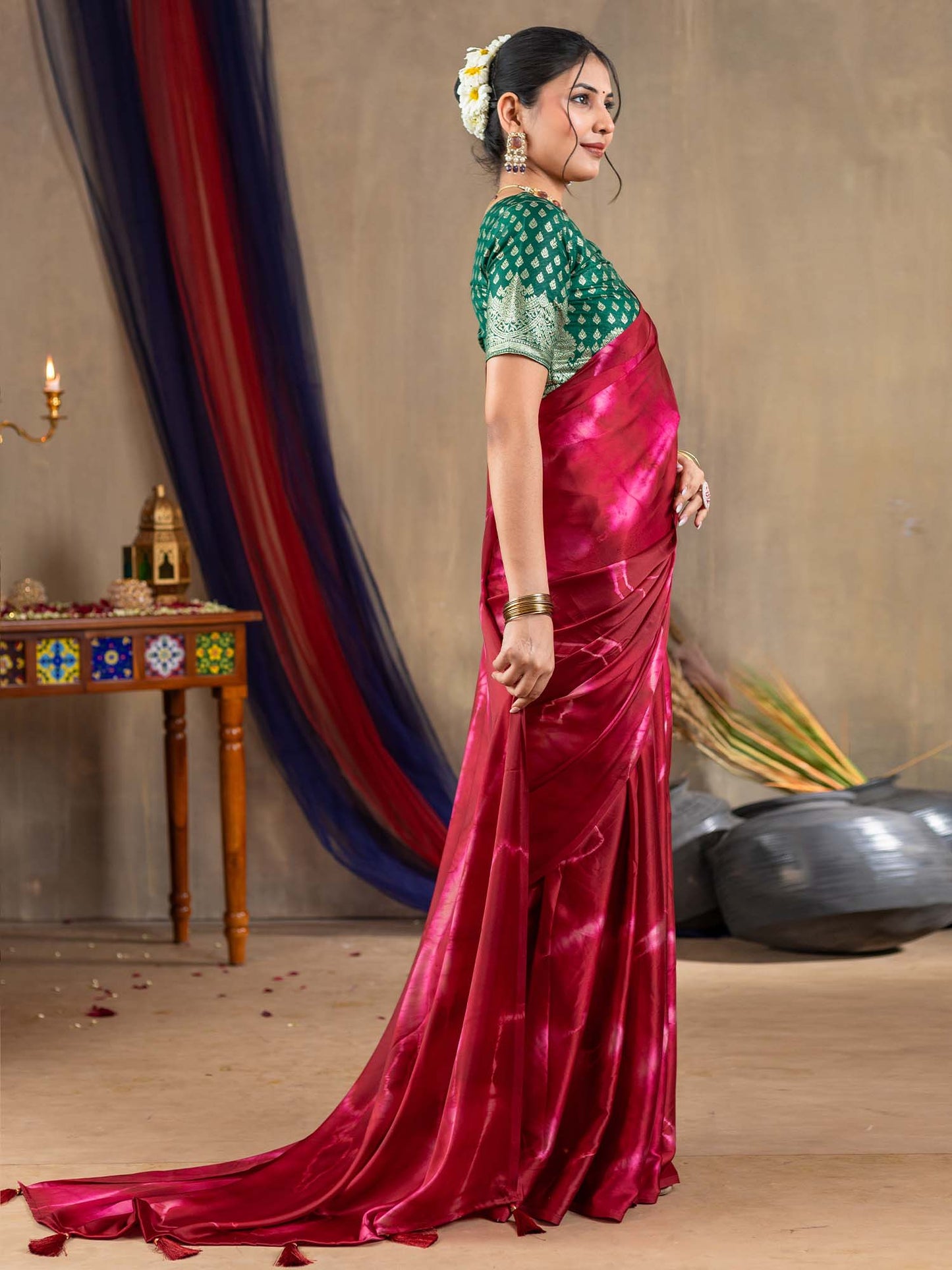 Women's Satin Silk Magenta Printed Designer Saree With Blouse Piece