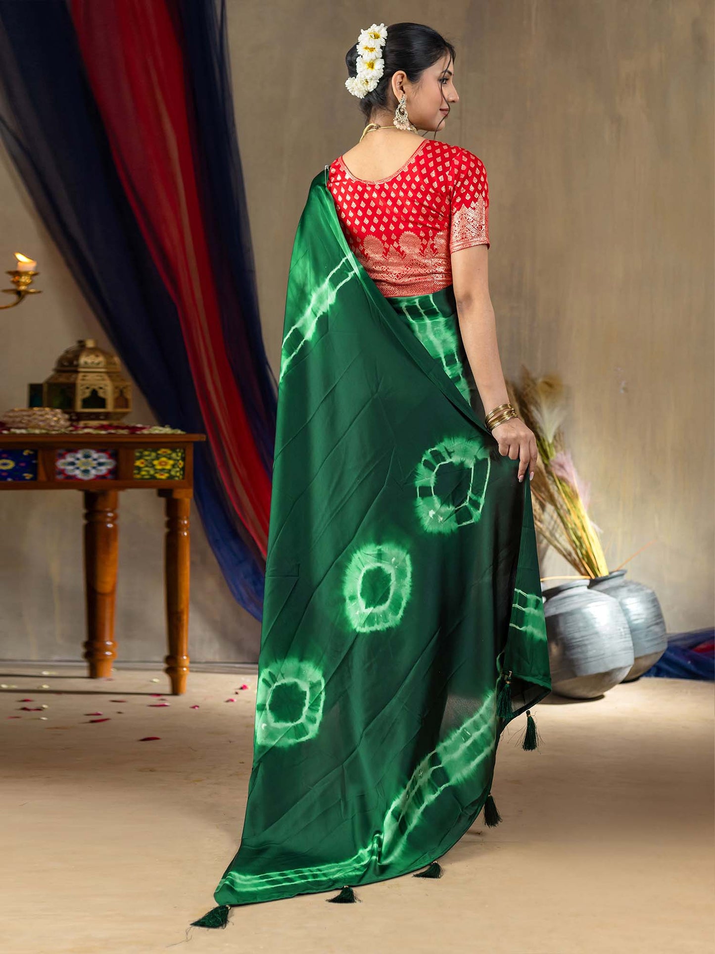 Women's Satin Silk Green Printed Designer Saree With Blouse Piece