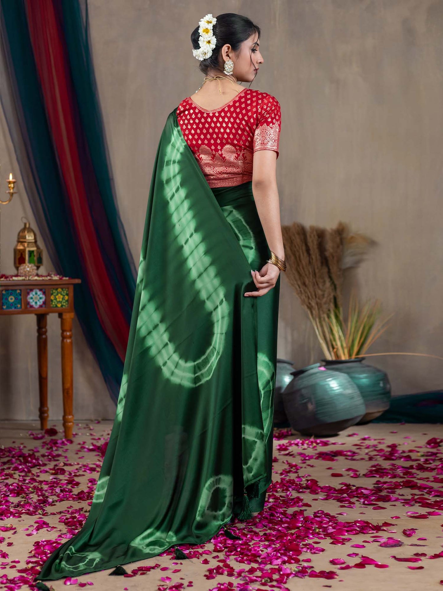 Women's Satin Silk Green Printed Designer Saree With Blouse Piece