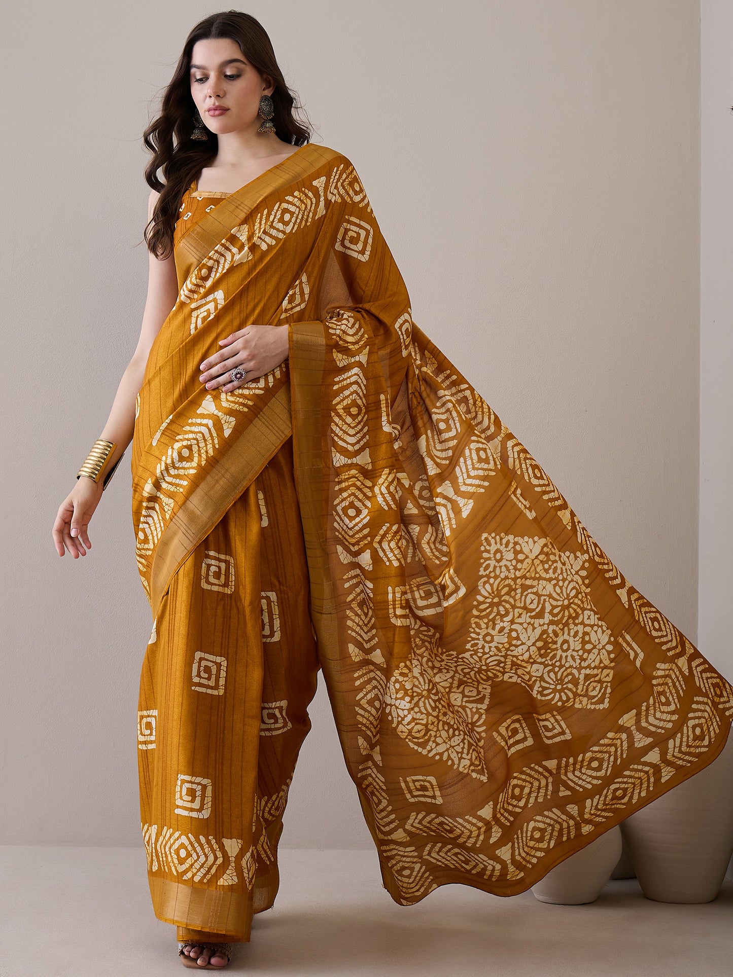 Women's Silk Blend Mustard Printed Designer Saree With Blouse Piece