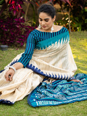 ساري نسائي من حرير بهجالبوري بيج مطبوع بتصميم أنيق مع قطعة بلوزة