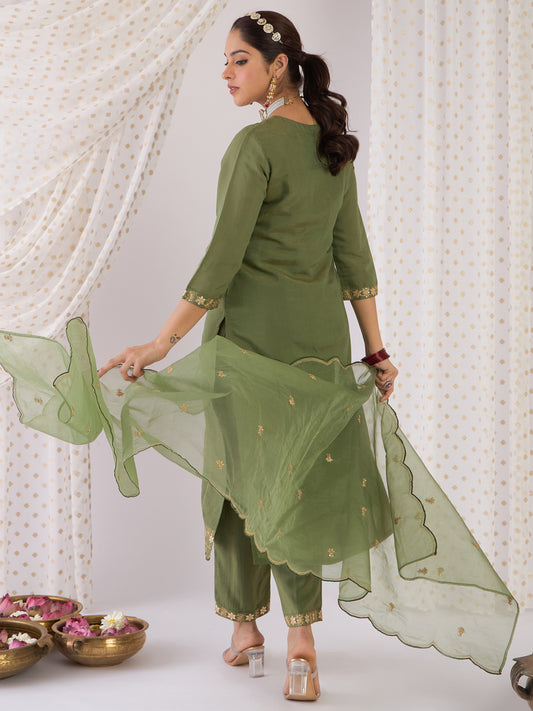 Indo Era Green Embroidered Straight Kurta Trousers With Dupatta Set