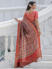Women's Viscose Silk Woven Design Designer Saree With Blouse Piece