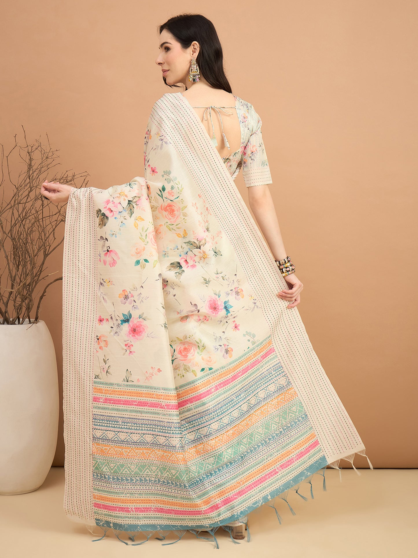 Women's Silk Cotton Off White Printed Designer Saree With Blouse Piece