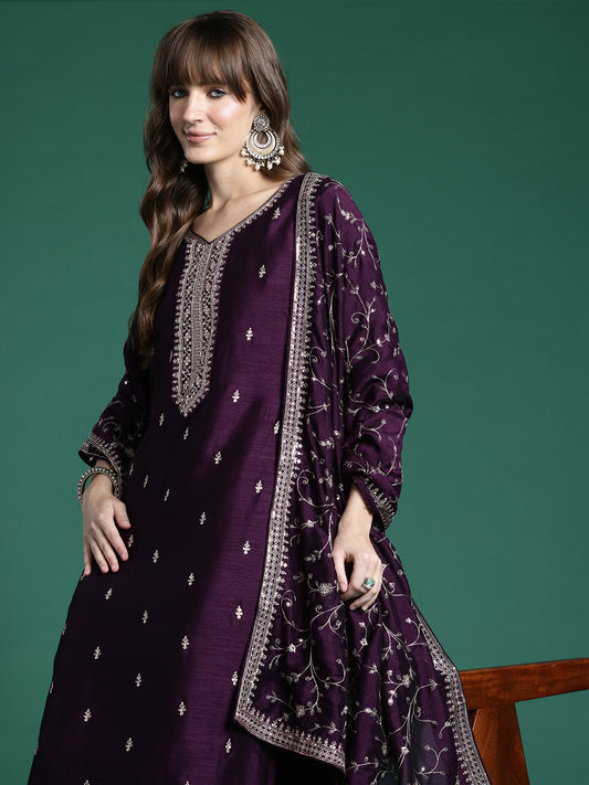 Pink Solid Straight Kurta Trousers With Dupatta set
