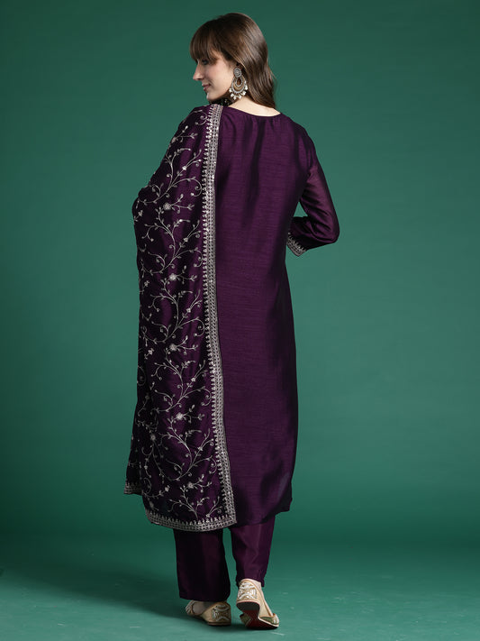 Pink Solid Straight Kurta Trousers With Dupatta set