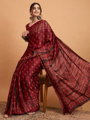 Women's Pure Crepe Printed Designer Saree With Blouse Piece