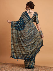 Women's Pure Crepe Printed Designer Saree With Blouse Piece