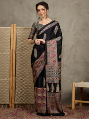 Women's Pure Crepe Printed Designer Saree With Blouse Piece