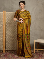 Women's Pure Crepe Printed Designer Saree With Blouse Piece