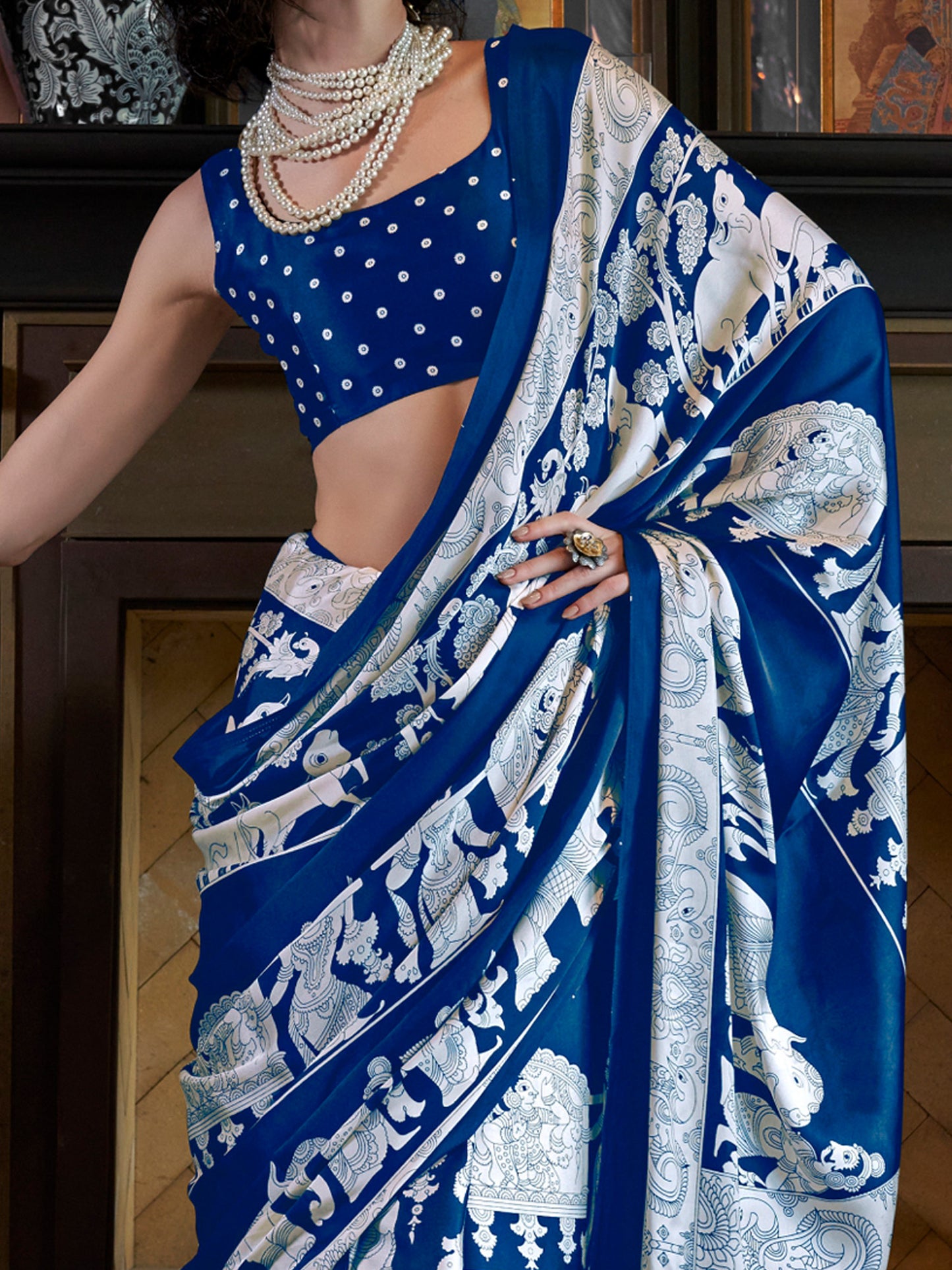 Women's Crepe Blue Printed Designer Saree With Blouse Piece