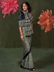 Women's Crepe Printed Designer Saree With Blouse Piece