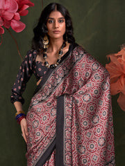 Women's Crepe Printed Designer Saree With Blouse Piece