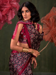 Women's Crepe Printed Designer Saree With Blouse Piece