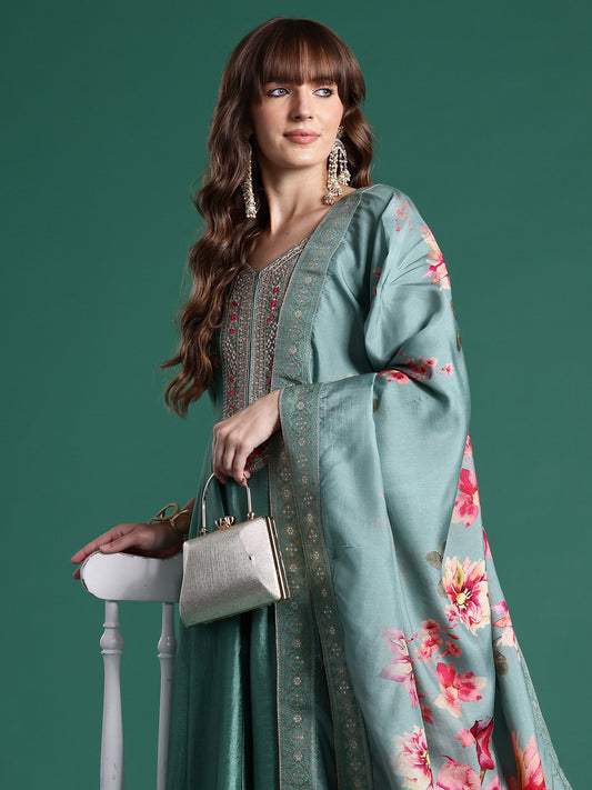 Lavender Embroidered Straight Kurta Trousers With Dupatta set