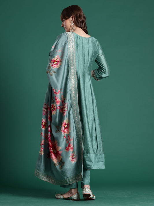 Lavender Embroidered Straight Kurta Trousers With Dupatta set