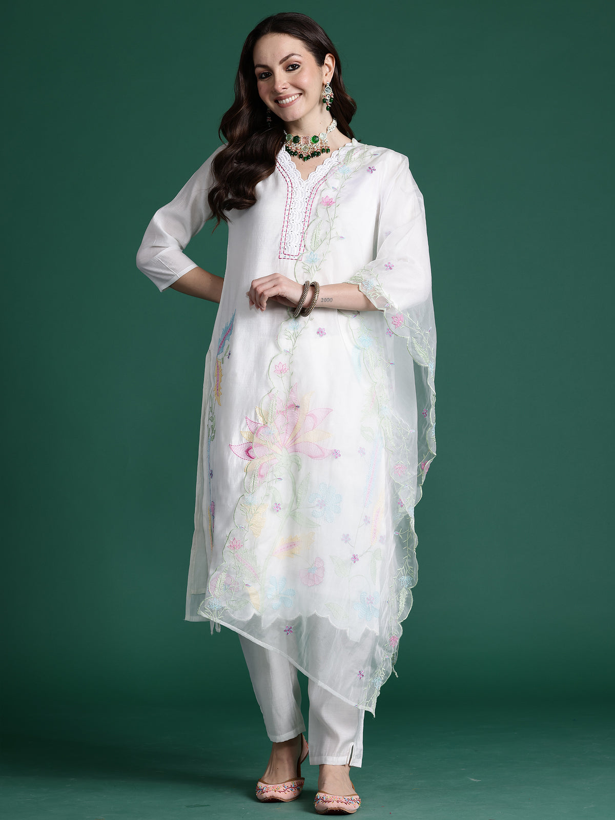 White Solid Straight Kurta Trousers With Dupatta set