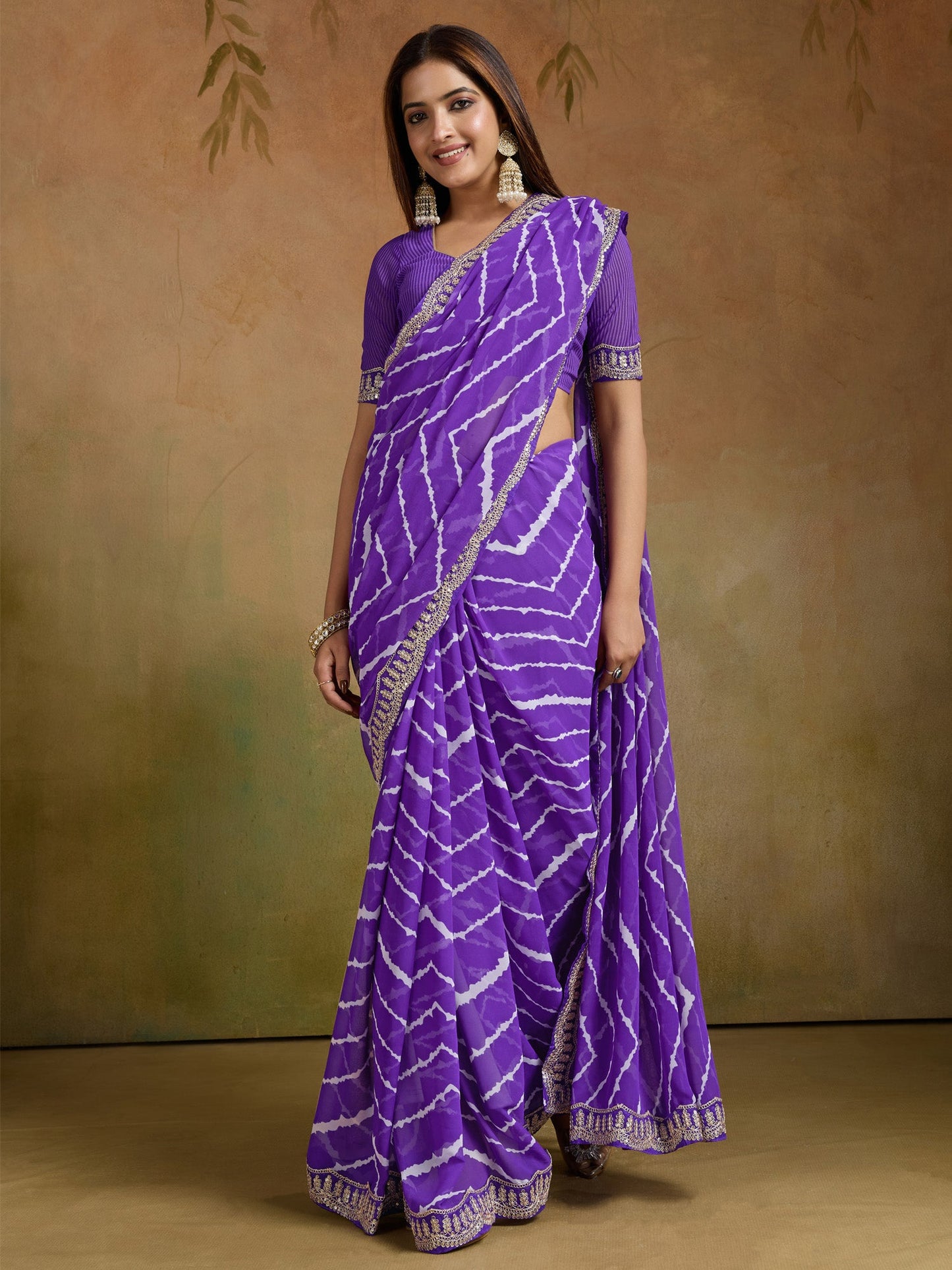 Women's Georgette Red Printed Designer Saree With Blouse Piece
