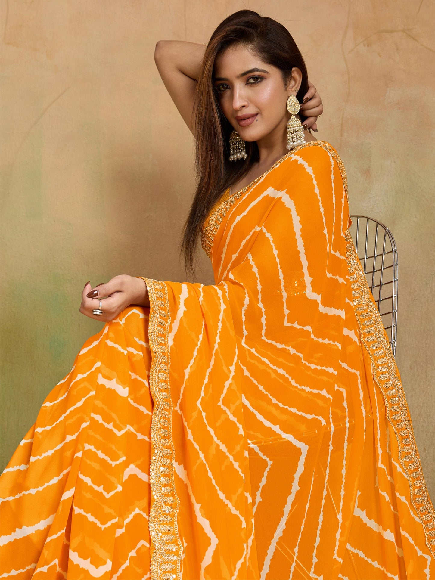 Women's Georgette Red Printed Designer Saree With Blouse Piece