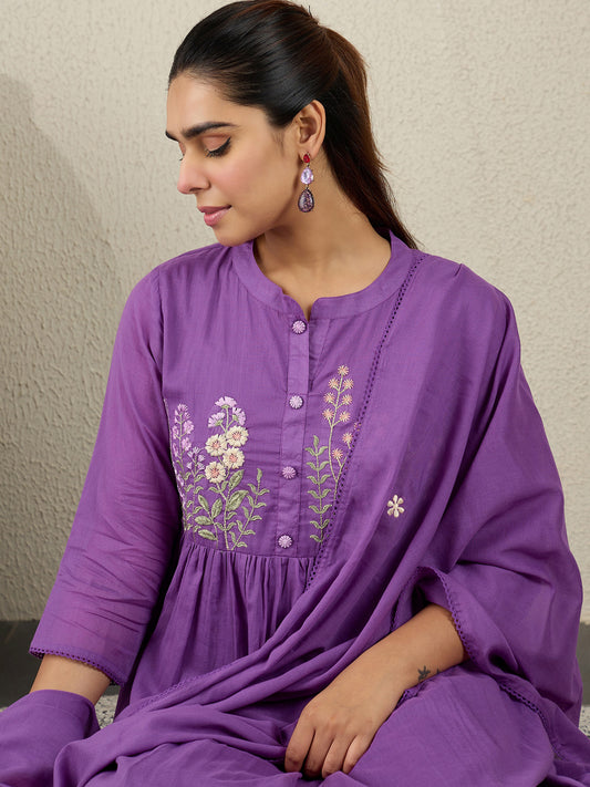 Off White Embroidered Straight Kurta Trousers With Dupatta set