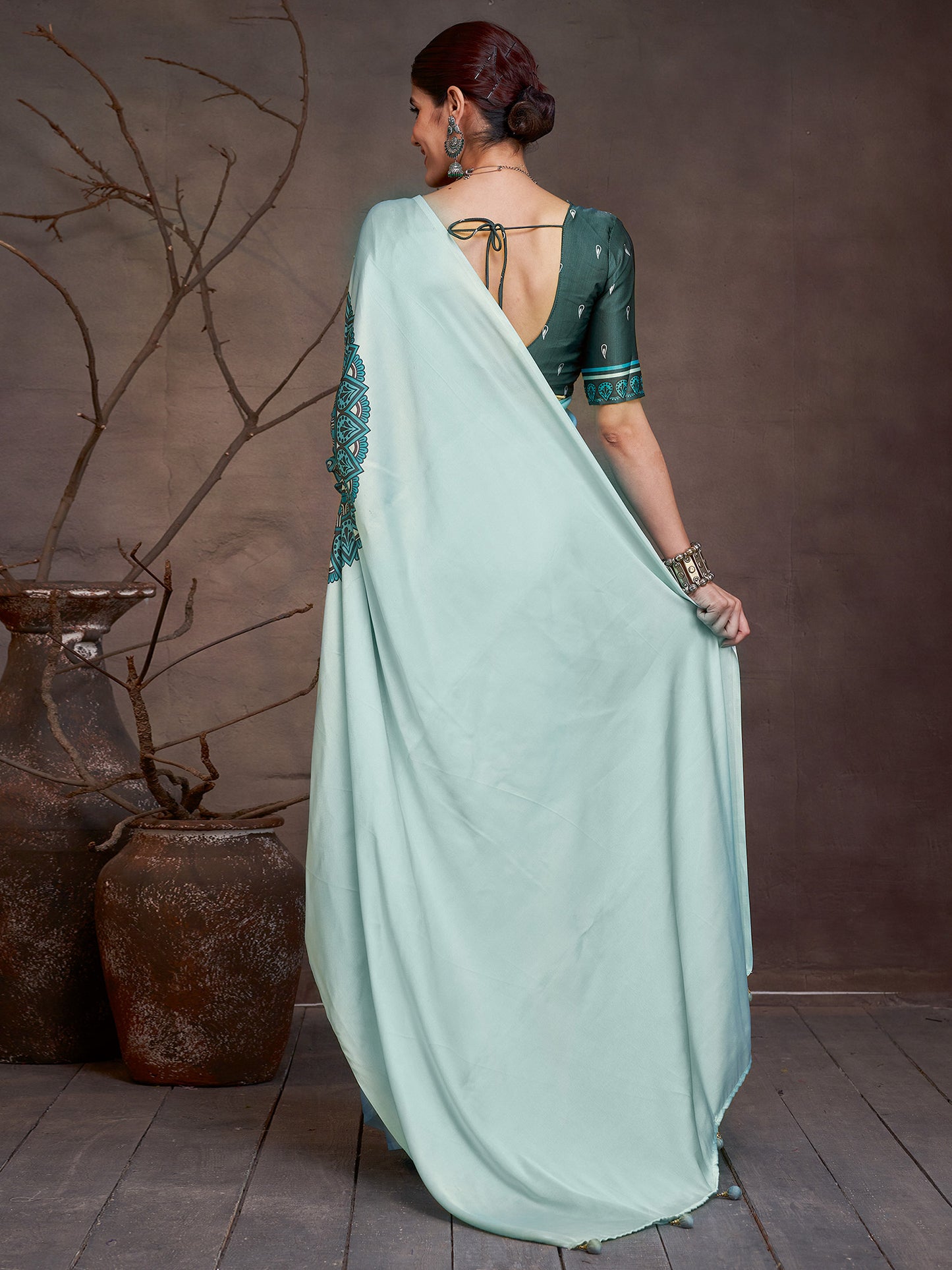 Women's Satin Teal green Digital Print Designer Saree With Blouse Piece