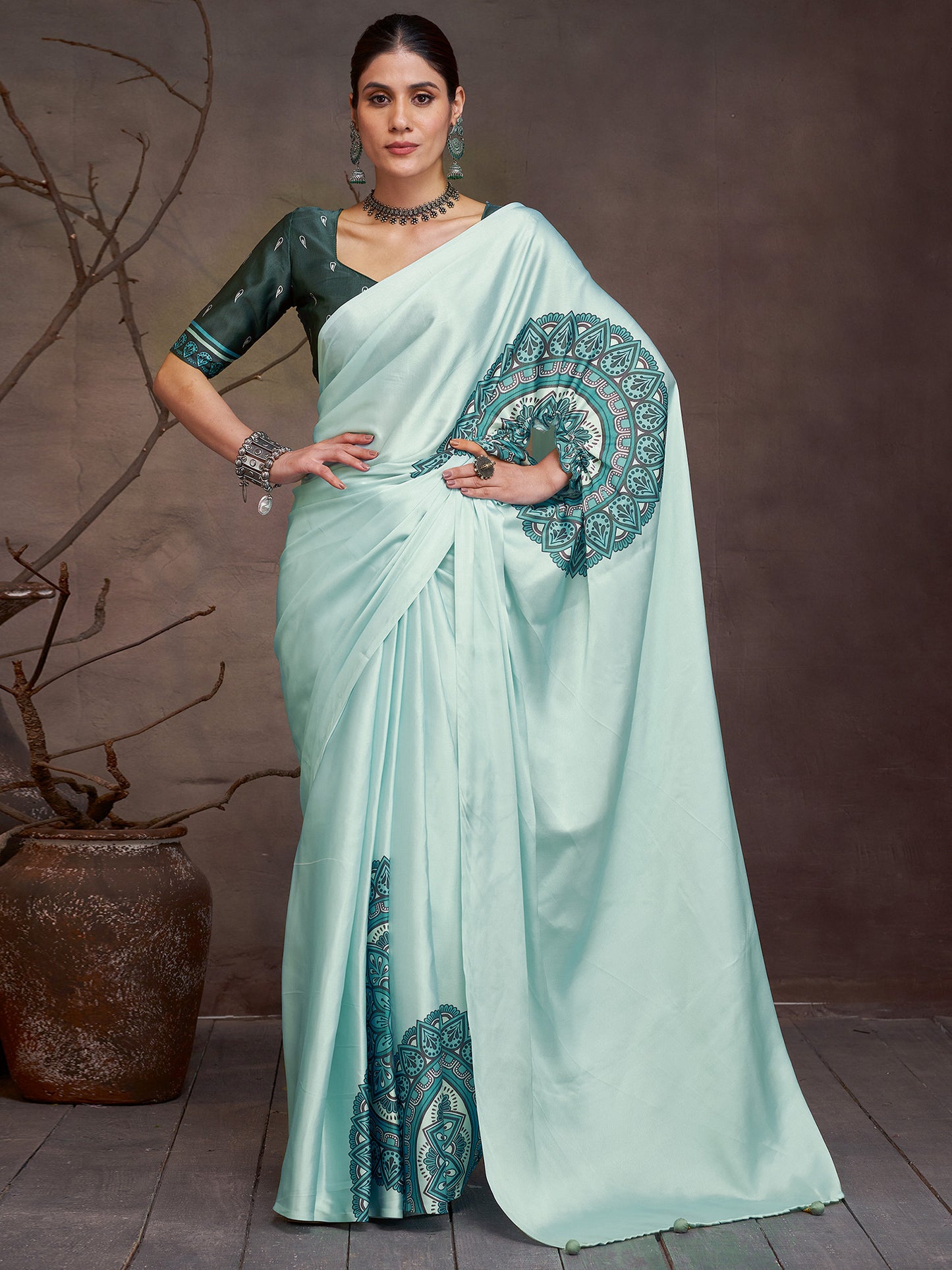 Women's Satin Teal green Digital Print Designer Saree With Blouse Piece