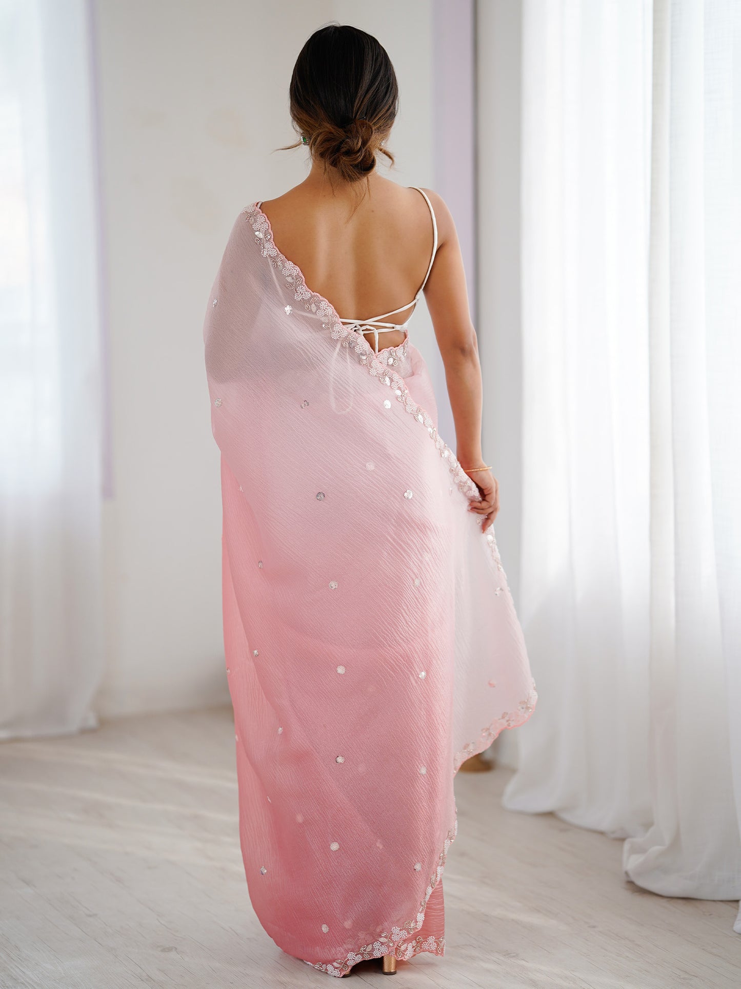 Women's Chiffon Pink Embellished Designer Saree With Blouse Piece