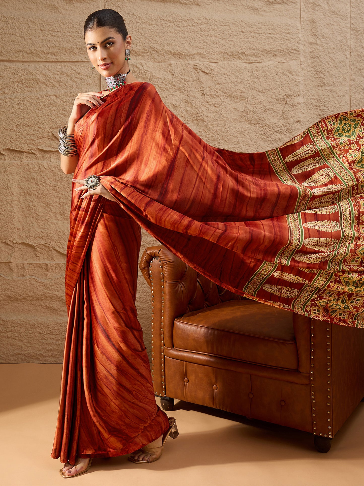 Women's Crepe Rust Printed Designer Saree With Blouse Piece