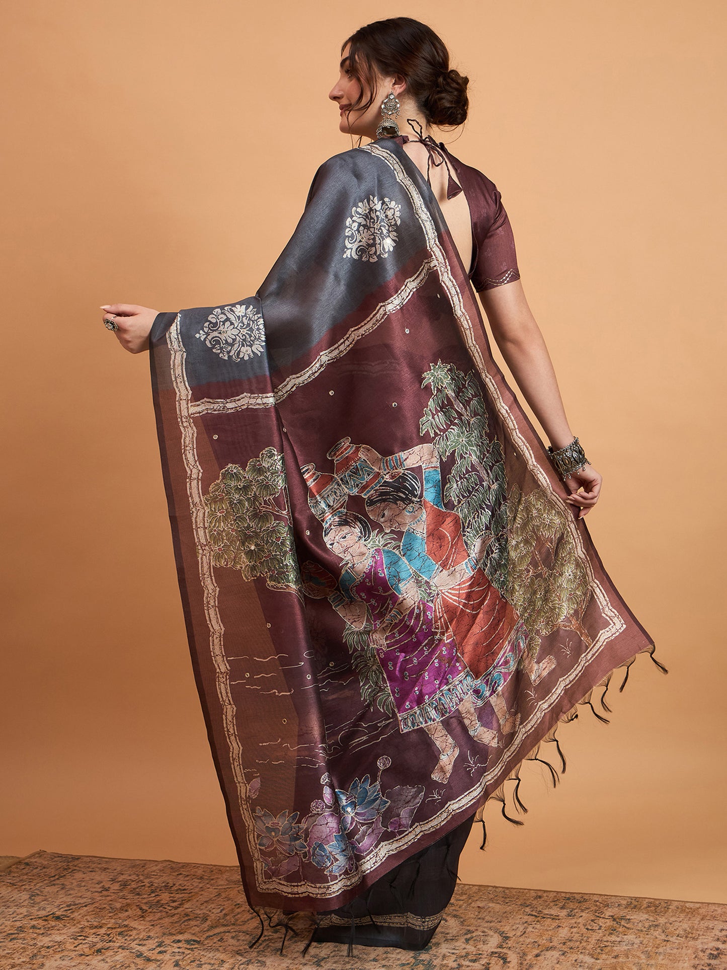 Women's Cotton Blend Grey Printed Designer Saree With Blouse Piece
