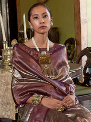 ساري كانجيفارام حريري أرجواني بتصميم منسوج للنساء مع قطعة بلوزة