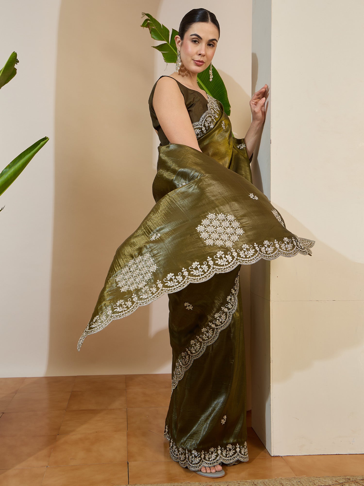 Women's Tissue Green Zari Embroidered Designer Saree With Blouse Piece