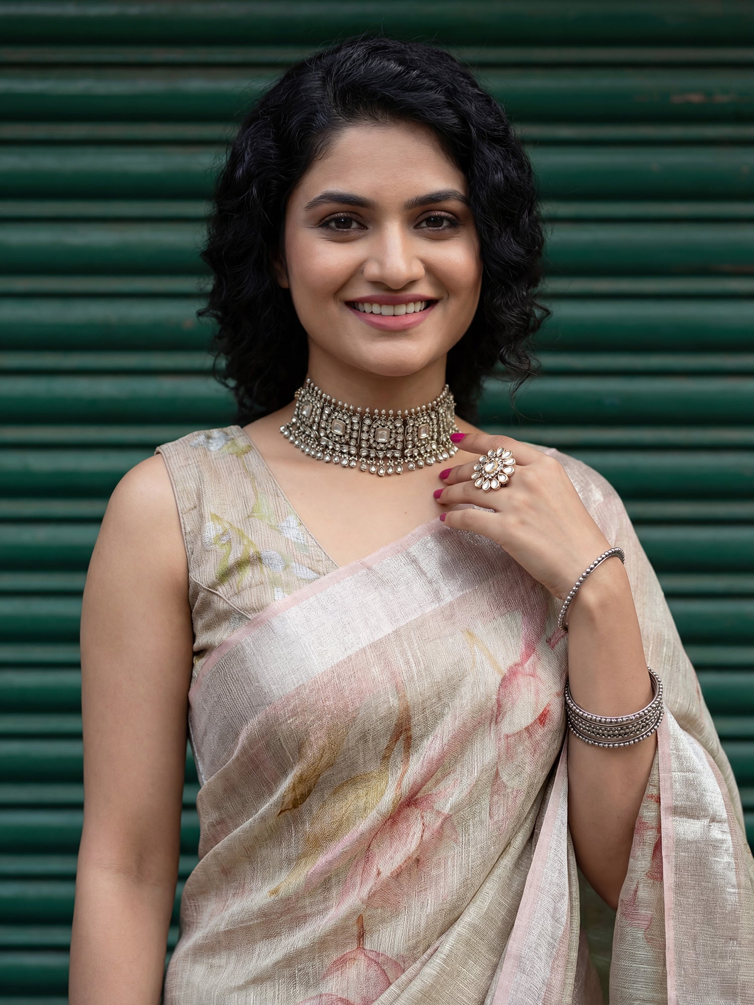 Women's Cotton Silk Beige Digital Print Designer Saree With Blouse Piece