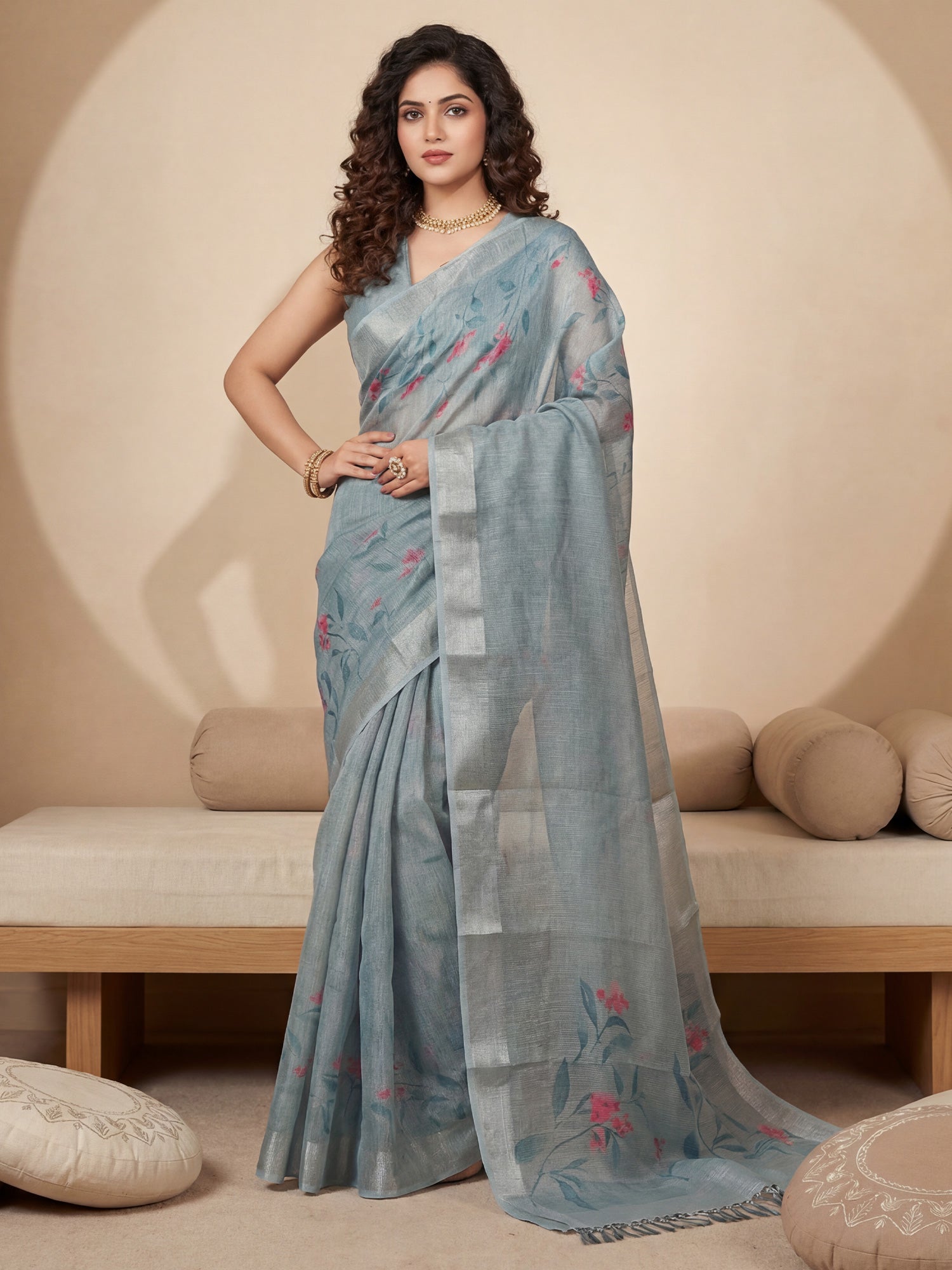 Women's Cotton Silk Grey Digital Print Designer Saree With Blouse Piece