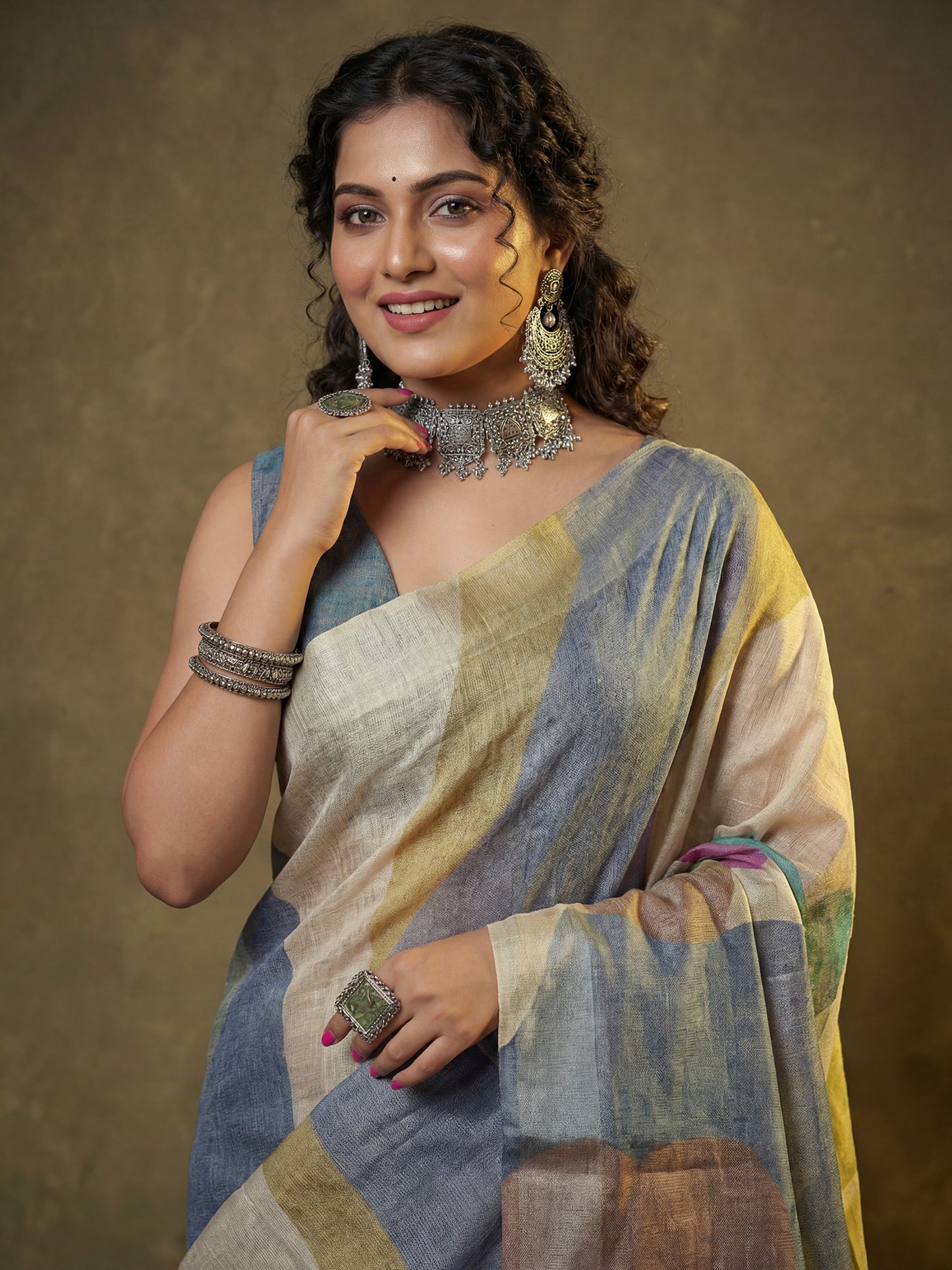 Women's Cotton Silk Multicolored Digital Print Designer Saree With Blouse Piece