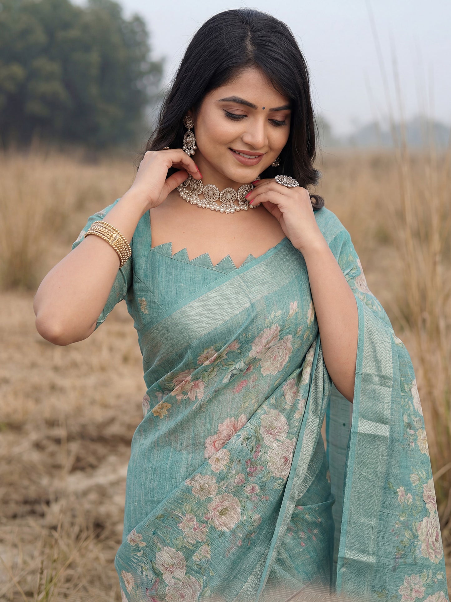 Women's Cotton Silk Light Blue Digital Print Designer Saree With Blouse Piece