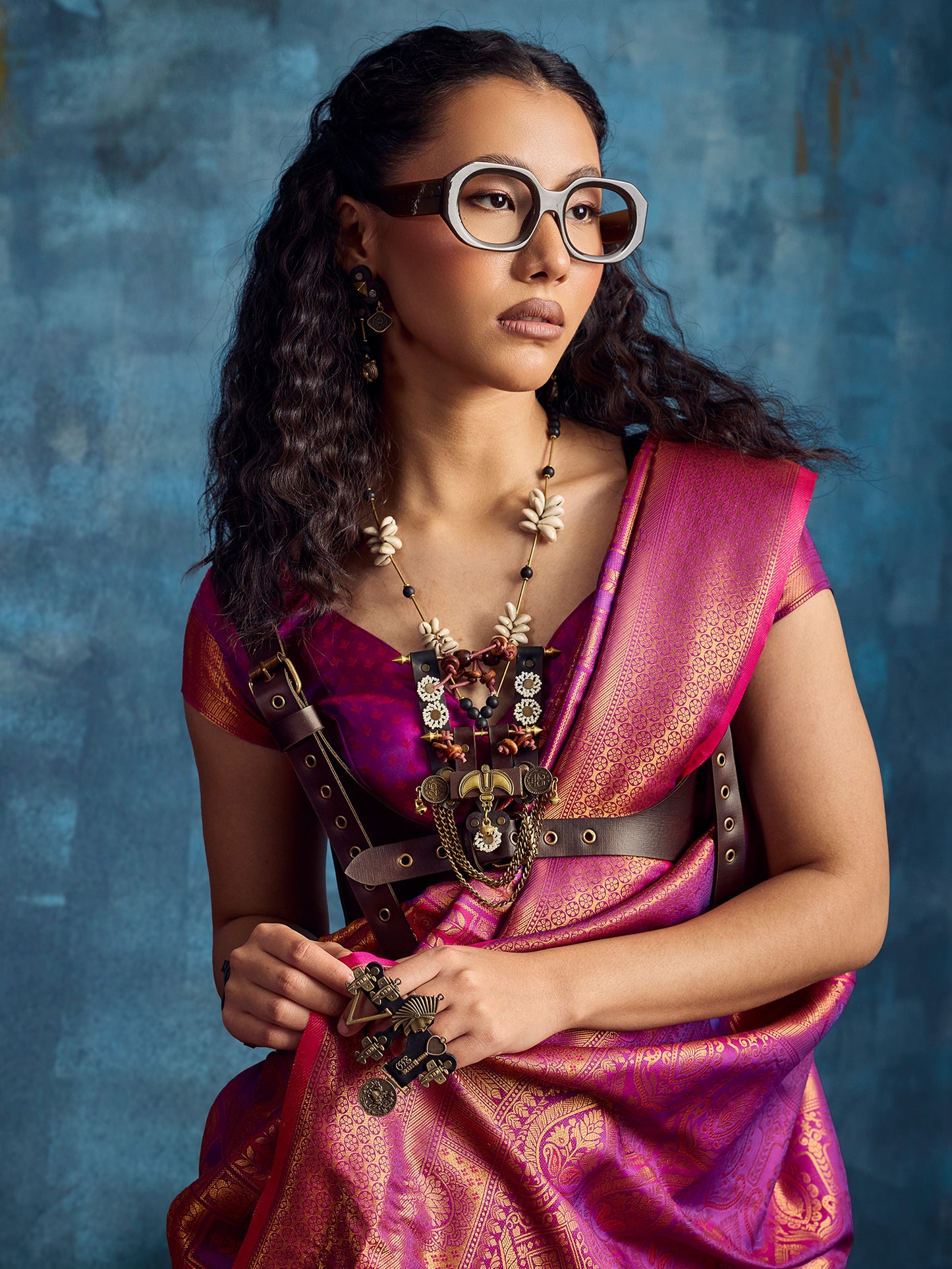 Women's Kanjeevaram Silk Magenta Woven Design Designer Saree With Blouse Piece