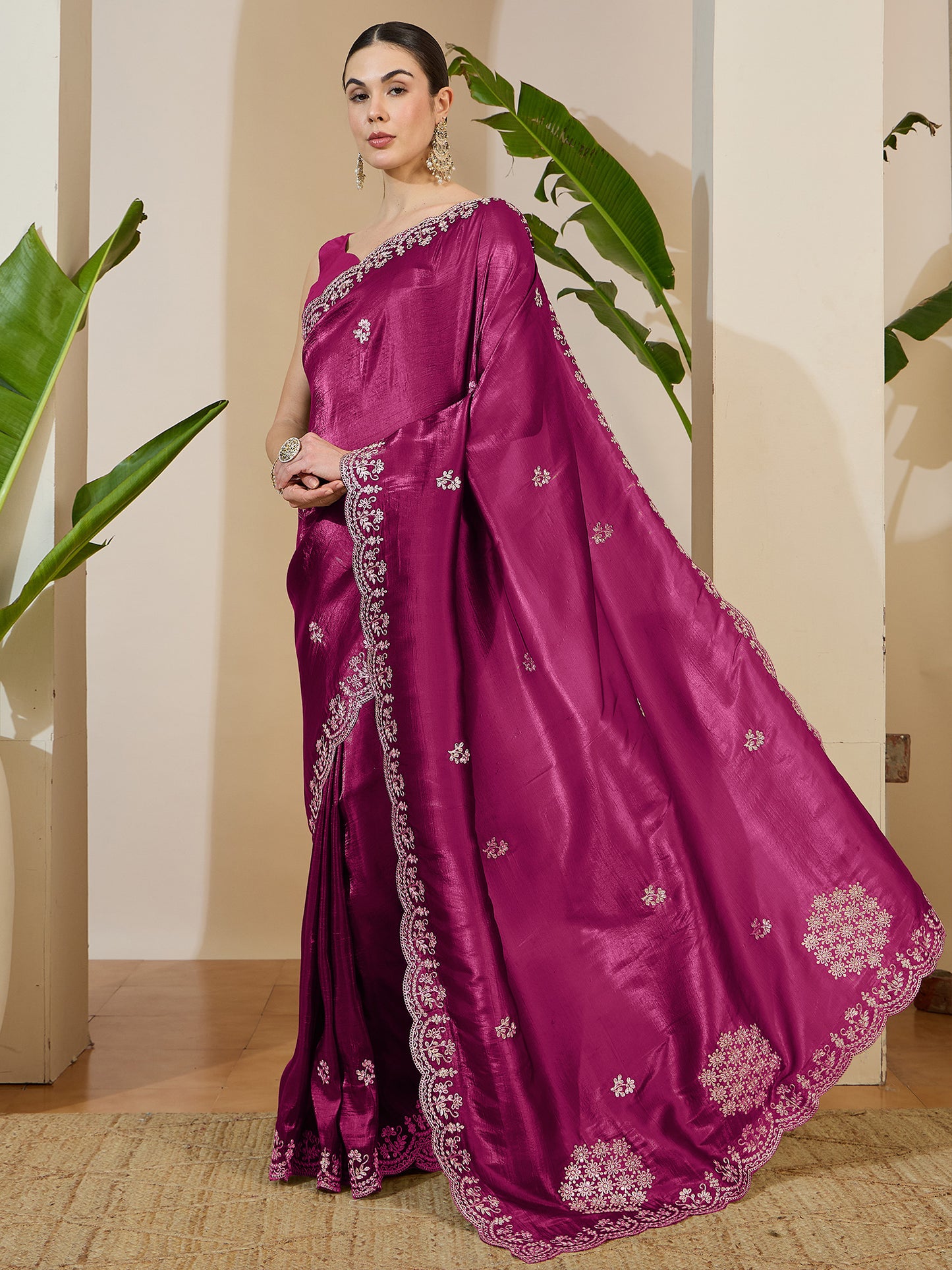 Women's Tissue Pink Zari Embroidered Designer Saree With Blouse Piece