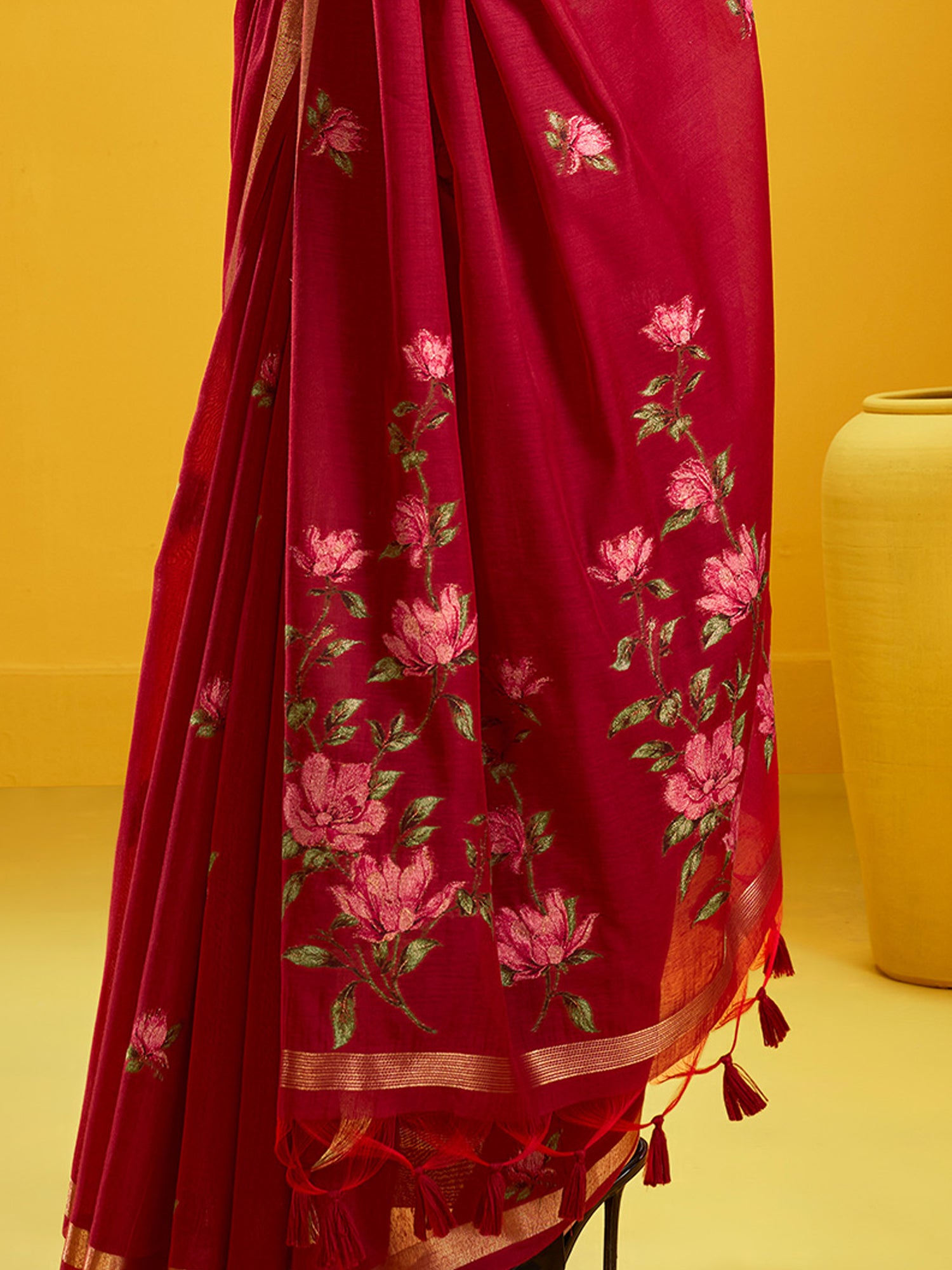 Women's Cotton Silk Red Woven Design Designer Saree With Blouse Piece