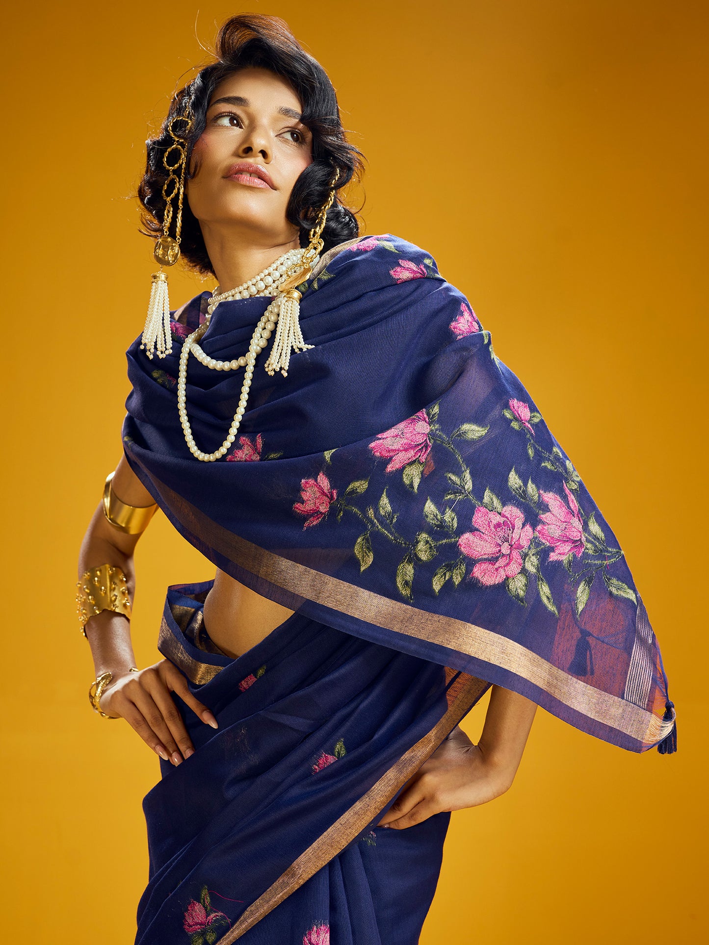 Women's Cotton Silk Navy Blue Woven Design Designer Saree With Blouse Piece