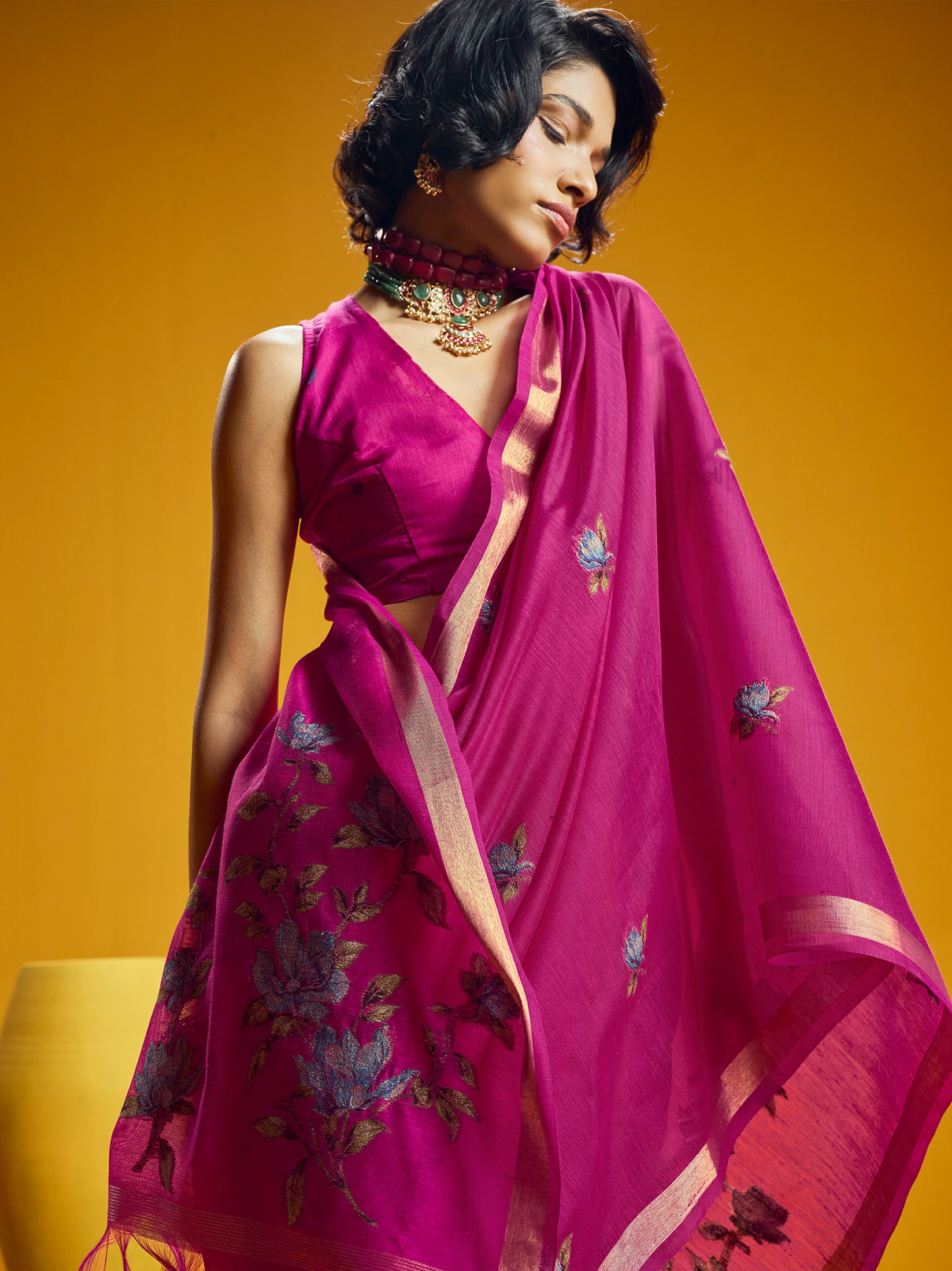 Women's Cotton Silk Pink Woven Design Designer Saree With Blouse Piece