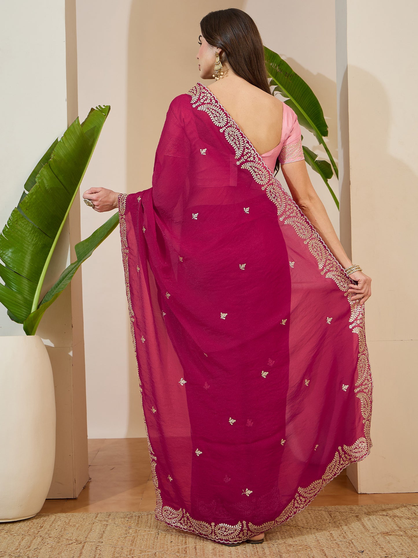 Women's Tissue Pink Zari Embroidered Designer Saree With Blouse Piece