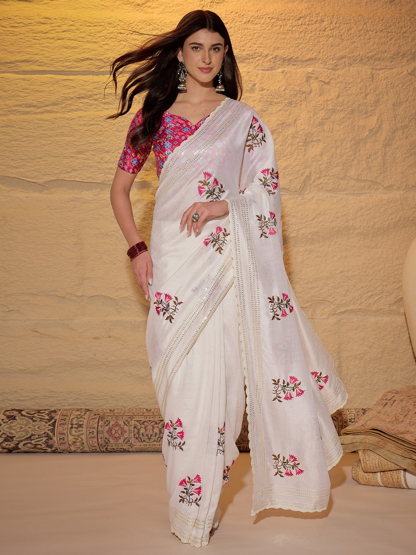 Women's Vichitra Silk White Embellished Designer Saree With Blouse Piece