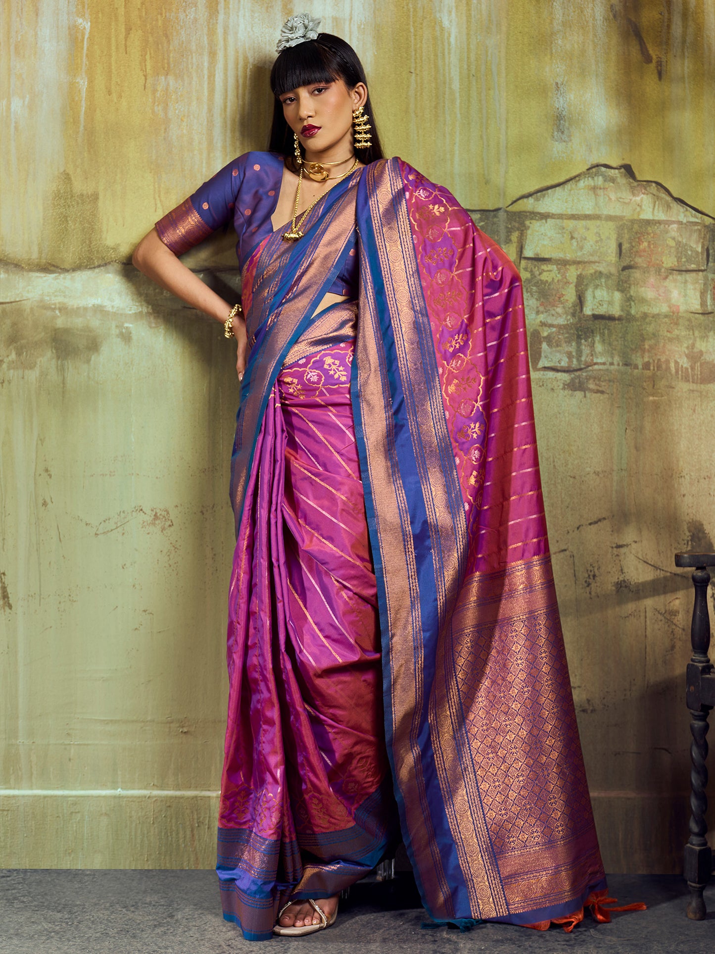 Women's Pure Silk Magenta Woven Design Designer Saree With Blouse Piece