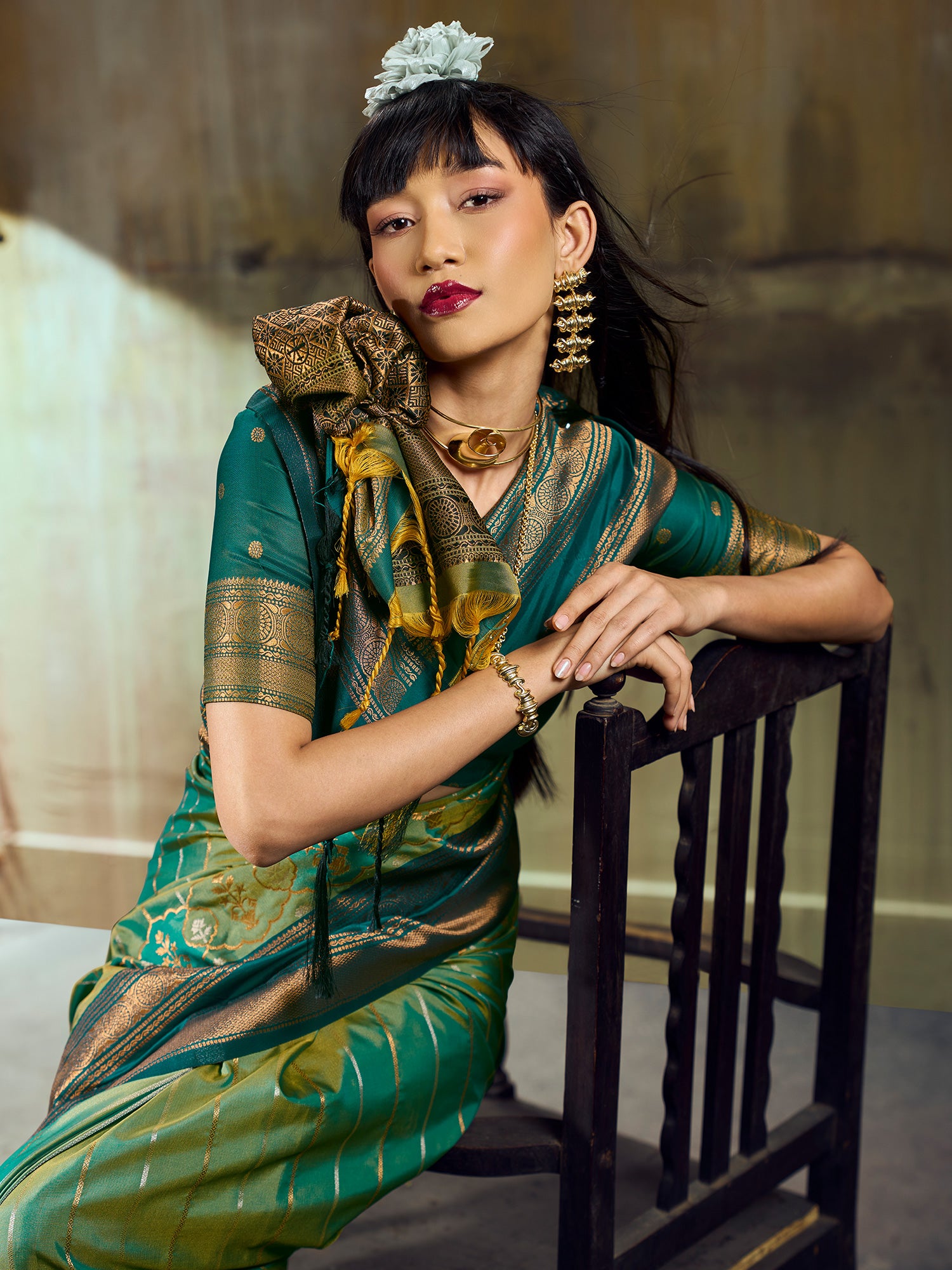 Women's Pure Silk Teal green Woven Design Designer Saree With Blouse Piece