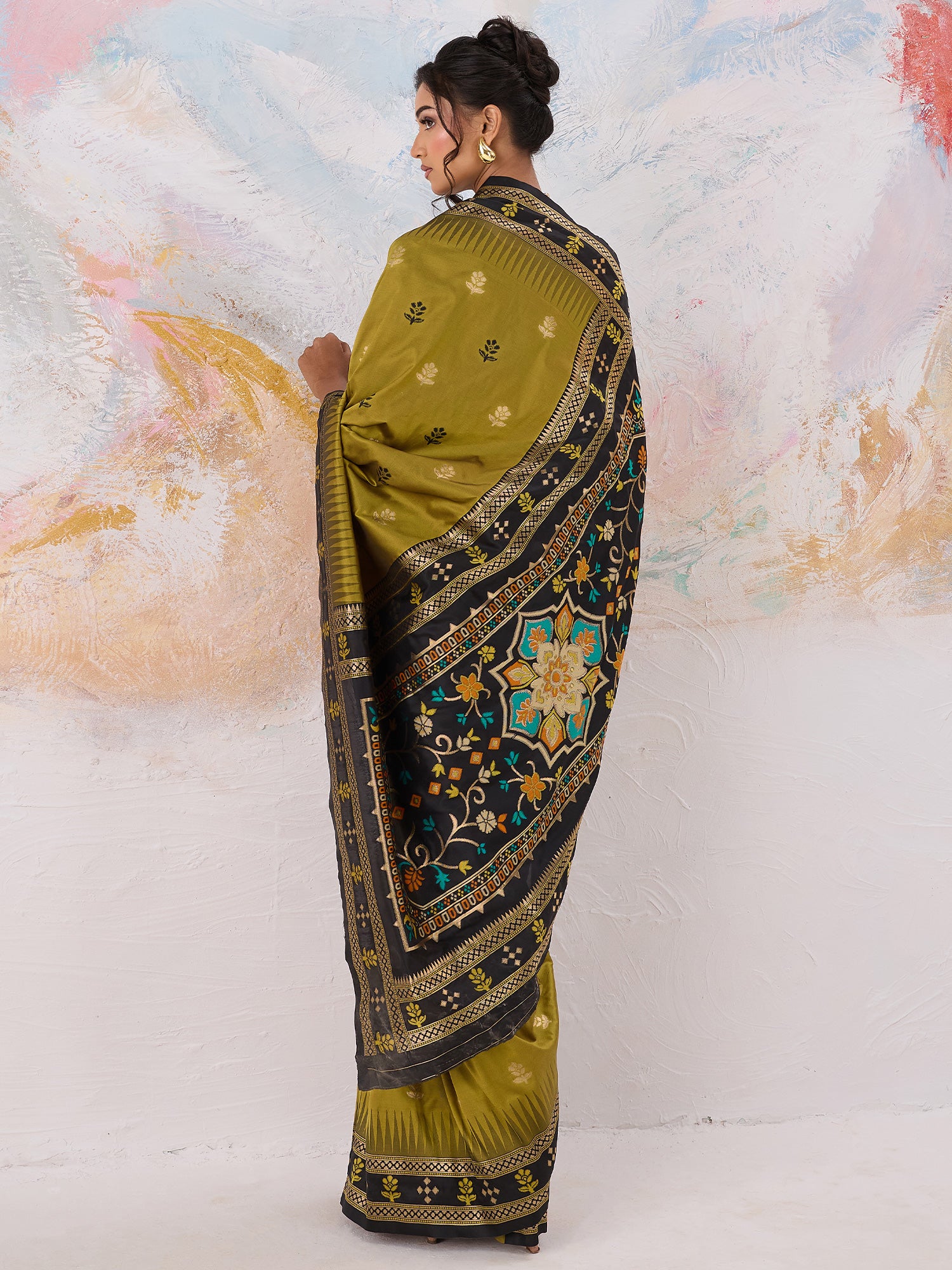 Women's Silk Blend Olive Woven Design Designer Saree With Blouse Piece