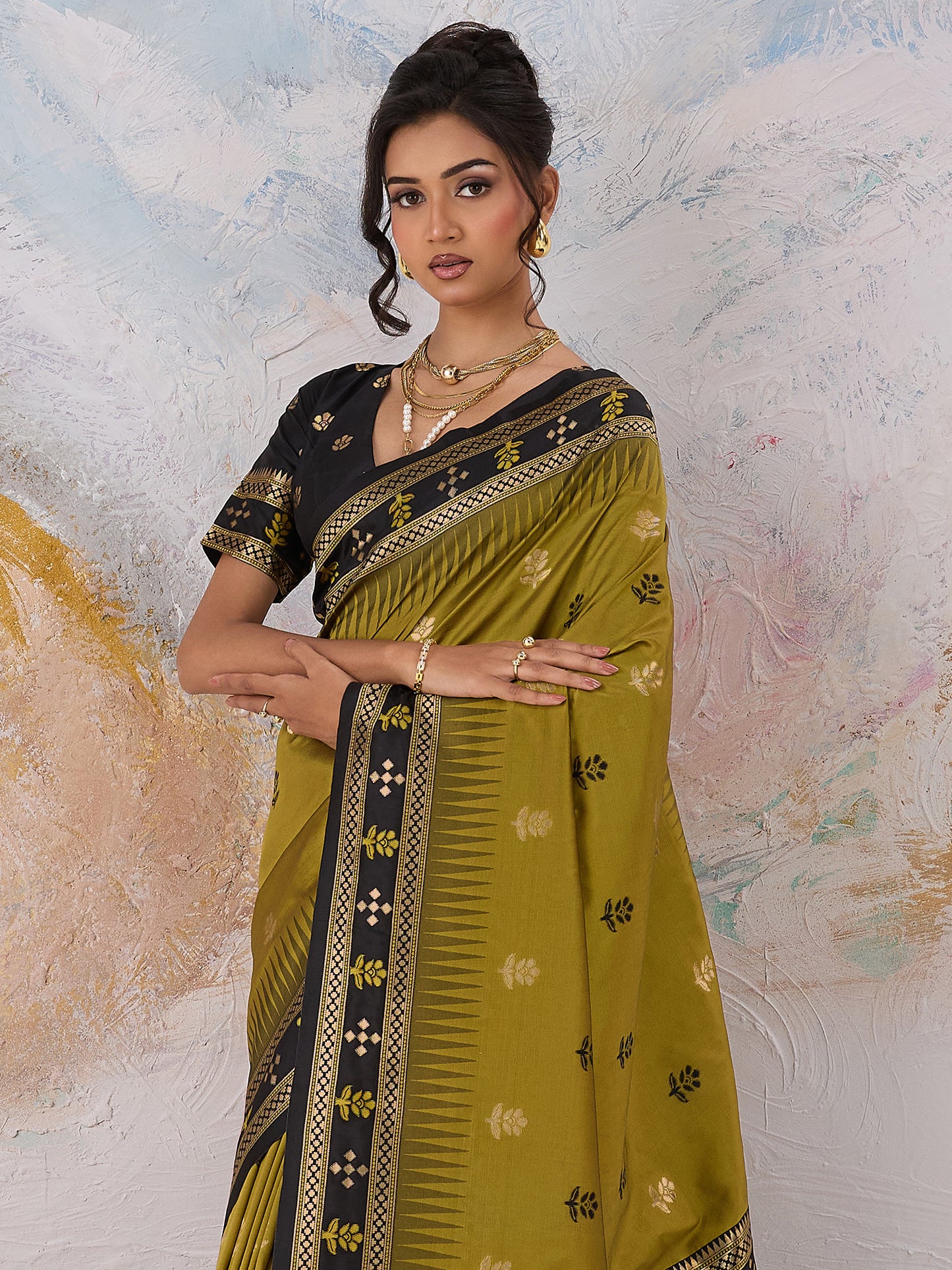 Women's Silk Blend Olive Woven Design Designer Saree With Blouse Piece