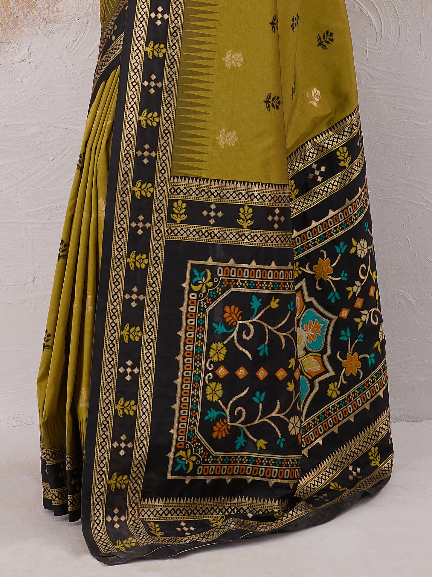 Women's Silk Blend Olive Woven Design Designer Saree With Blouse Piece